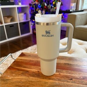 Stanley White Travel Mug with Silver Accent